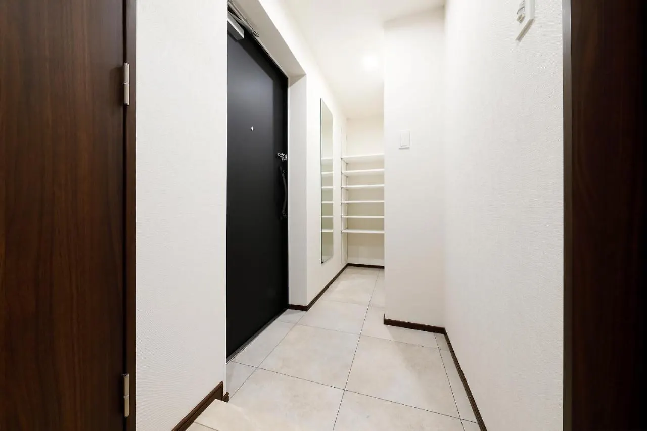 Mat Oshiage Apartment Tokyo